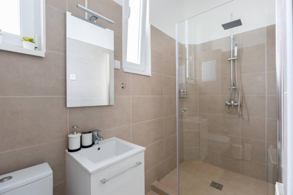 Grand Luxury On The Budapest Broadway W Jacuzzi Экстерьер фото